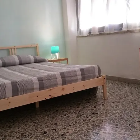 Uni One Αρέτσο